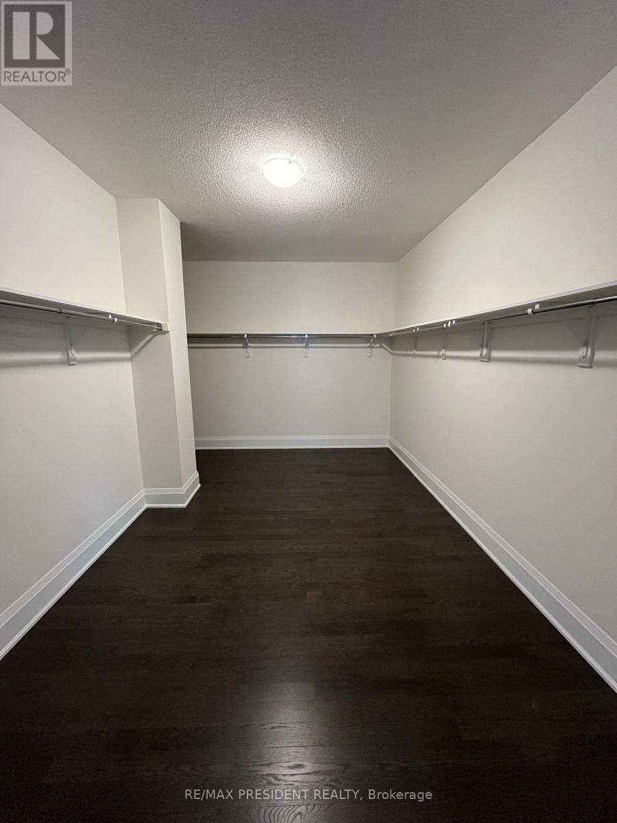 130 Wraggs Road, Bradford West Gwillimbury, Ontario  L3Z 4N2 - Photo 13 - N12609428