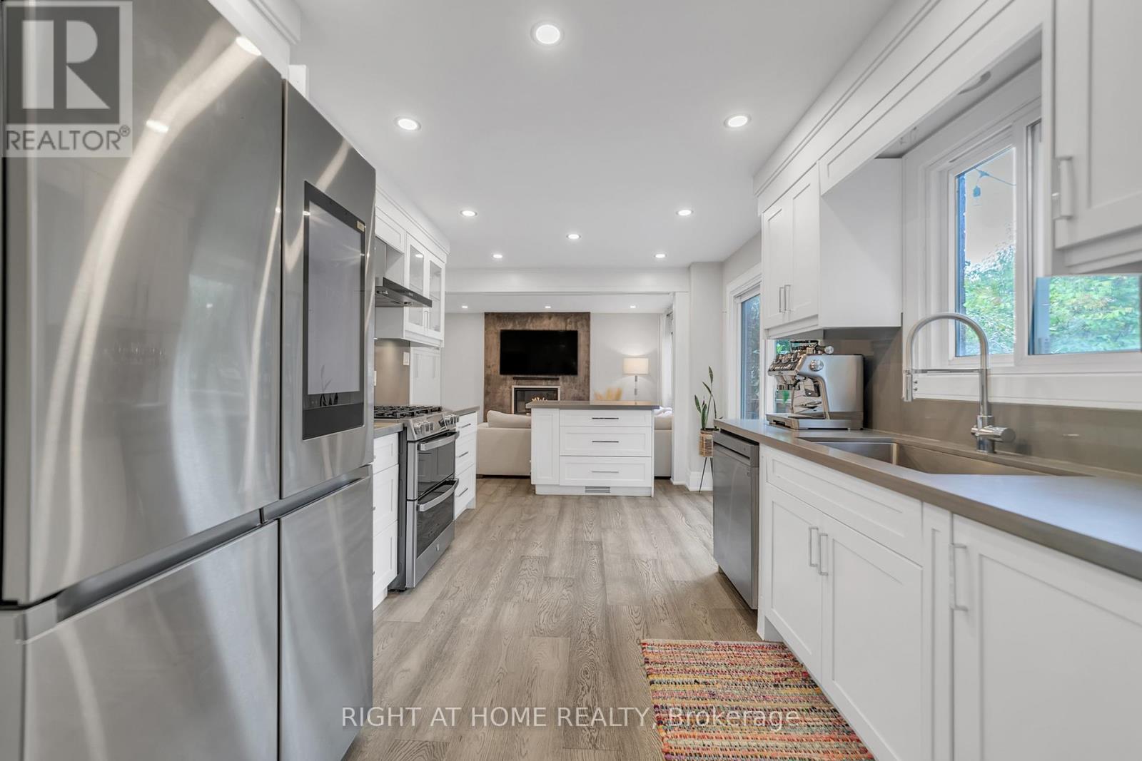 234 Hemlock Drive, Whitchurch-Stouffville, Ontario  L4A 5A5 - Photo 17 - N12609434