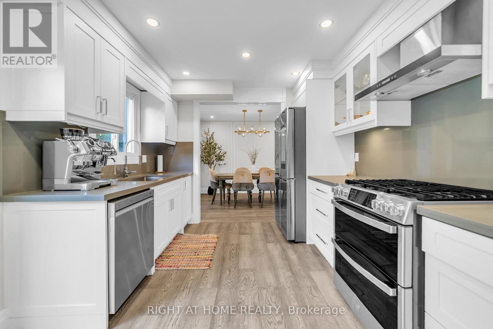 234 Hemlock Drive, Whitchurch-Stouffville, Ontario  L4A 5A5 - Photo 20 - N12609434