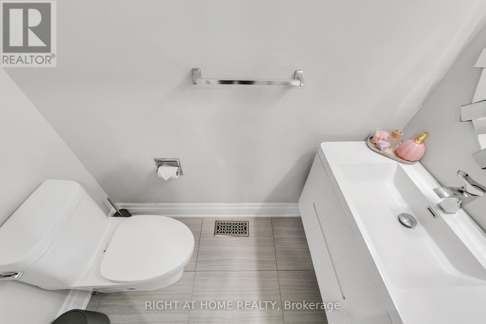 234 Hemlock Drive, Whitchurch-Stouffville, Ontario  L4A 5A5 - Photo 30 - N12609434