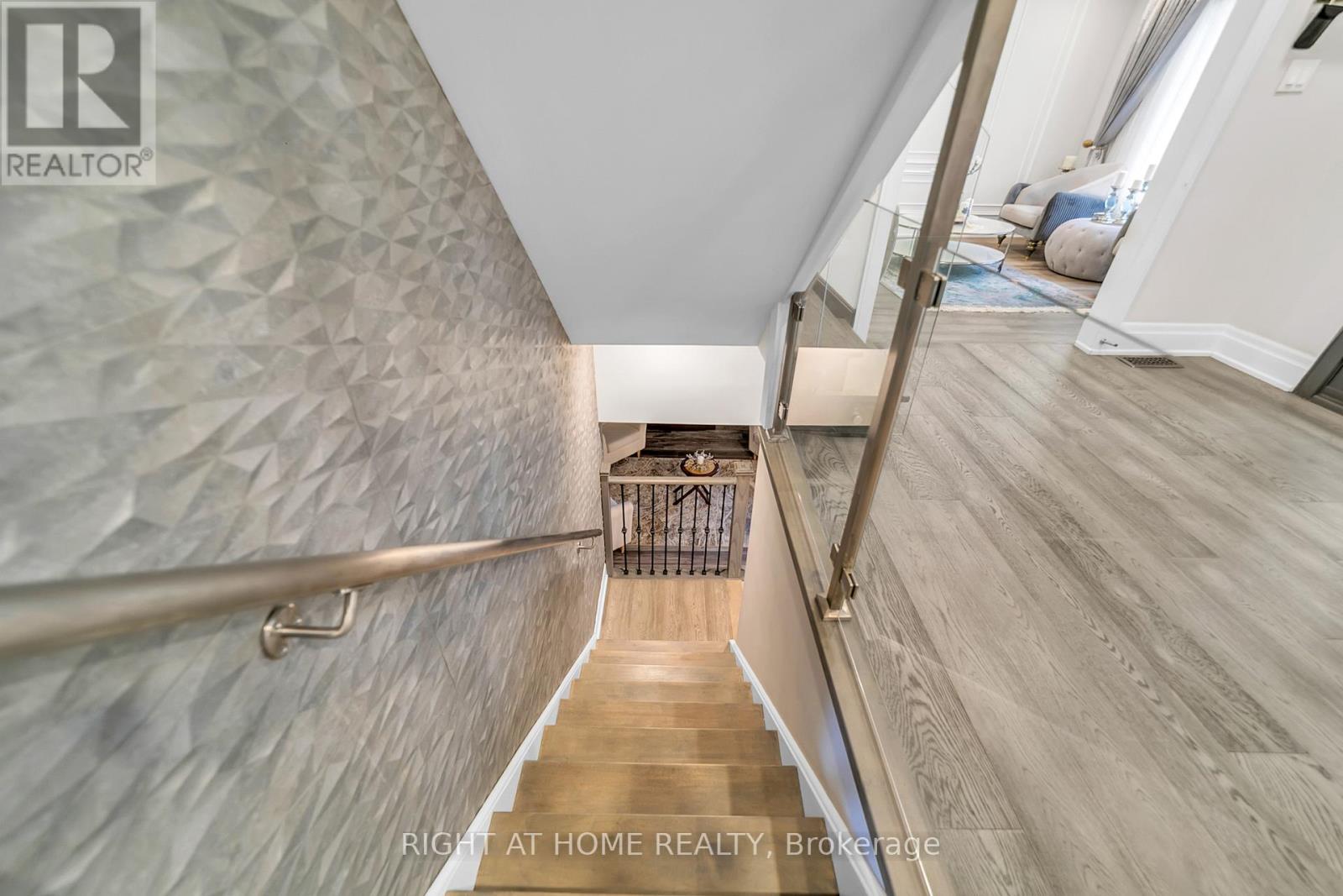 234 Hemlock Drive, Whitchurch-Stouffville, Ontario  L4A 5A5 - Photo 42 - N12609434