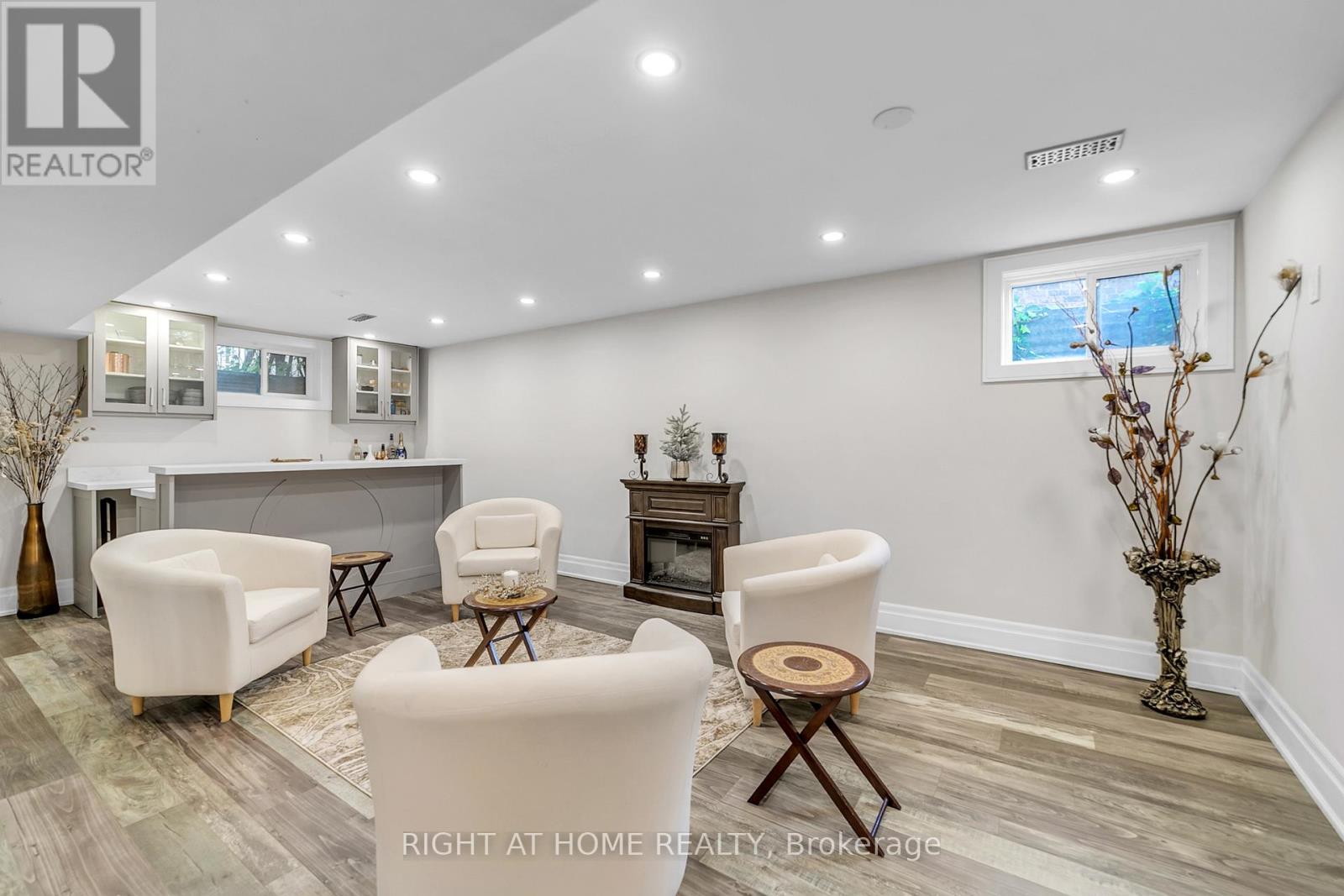 234 Hemlock Drive, Whitchurch-Stouffville, Ontario  L4A 5A5 - Photo 43 - N12609434