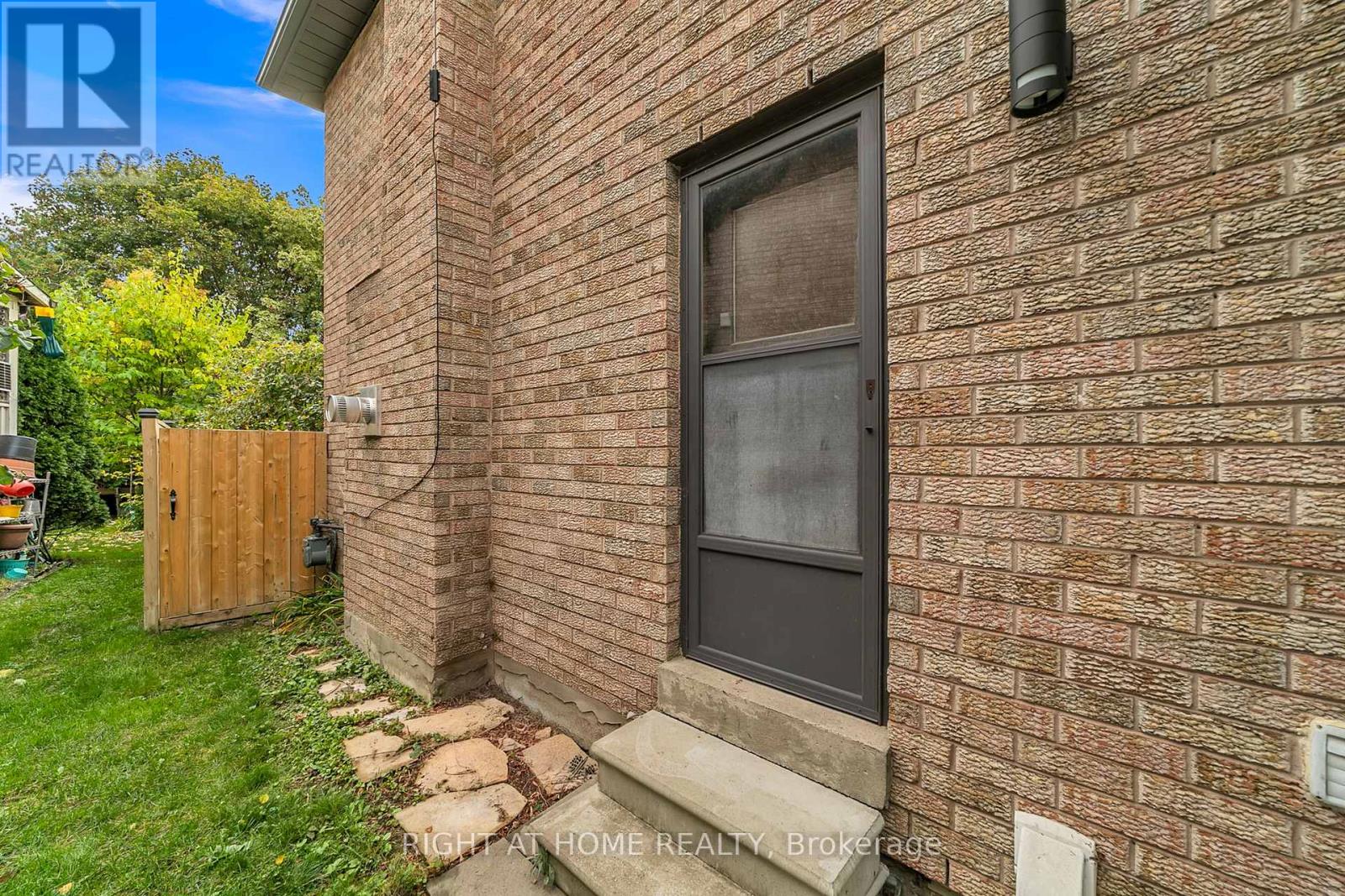 234 Hemlock Drive, Whitchurch-Stouffville, Ontario  L4A 5A5 - Photo 49 - N12609434