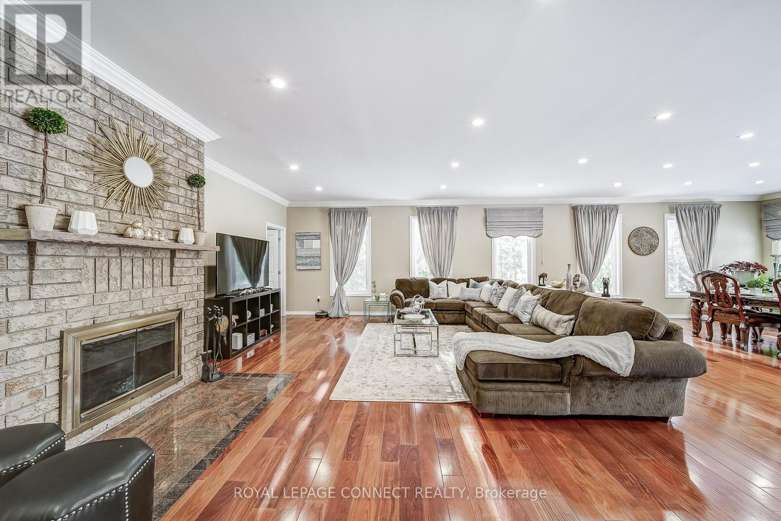 46 Alexander Boulevard, Georgina, Ontario  L0E 1L0 - Photo 13 - N12609470