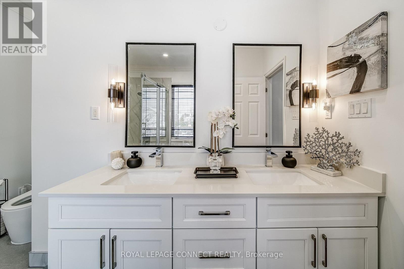 46 Alexander Boulevard, Georgina, Ontario  L0E 1L0 - Photo 18 - N12609470