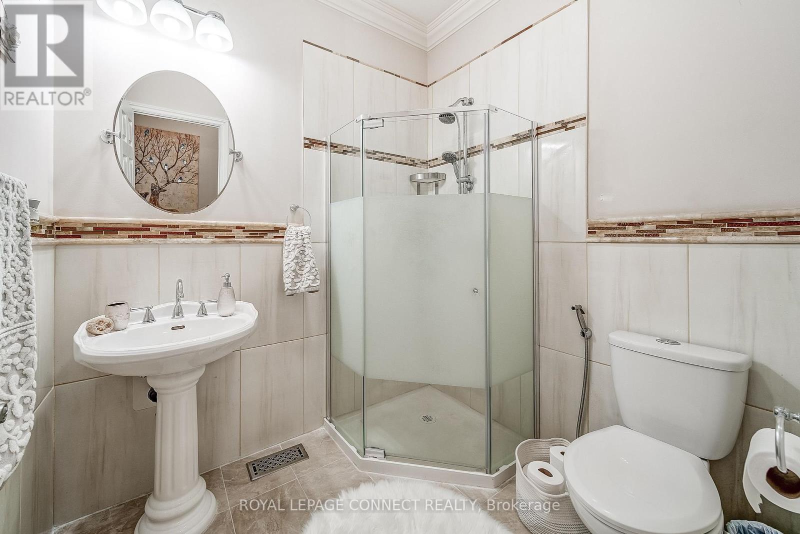 46 Alexander Boulevard, Georgina, Ontario  L0E 1L0 - Photo 23 - N12609470