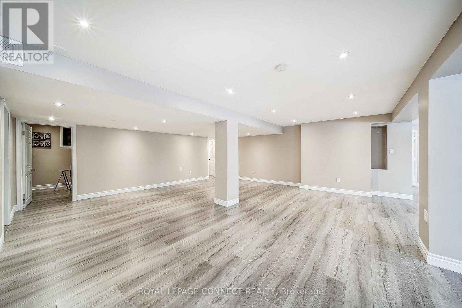 46 Alexander Boulevard, Georgina, Ontario  L0E 1L0 - Photo 33 - N12609470