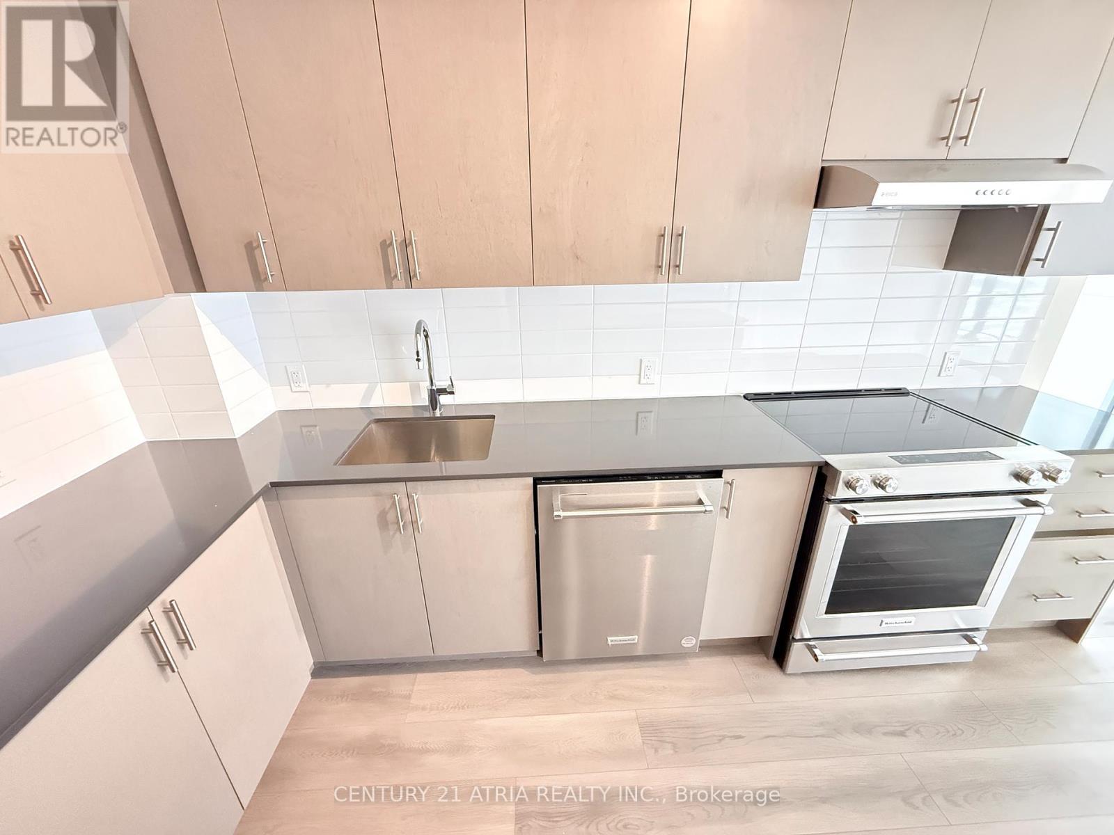 2021 - 8960 Jane Street, Vaughan, Ontario  L4K 0N9 - Photo 13 - N12609472