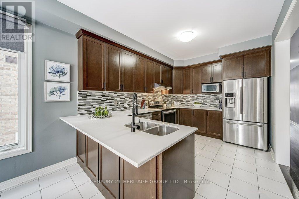 61 Algeo Way, Bradford West Gwillimbury (Bradford), Ontario  L3Z 0W1 - Photo 22 - N12609490