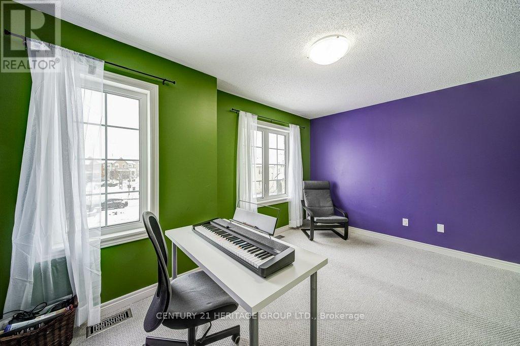 61 Algeo Way, Bradford West Gwillimbury (Bradford), Ontario  L3Z 0W1 - Photo 40 - N12609490