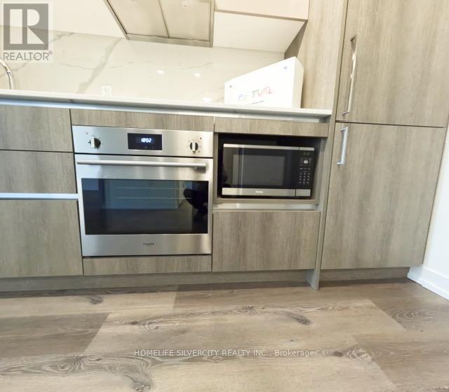 2610 - 225 Commerce Street, Vaughan, Ontario  L4K 0R1 - Photo 8 - N12609578