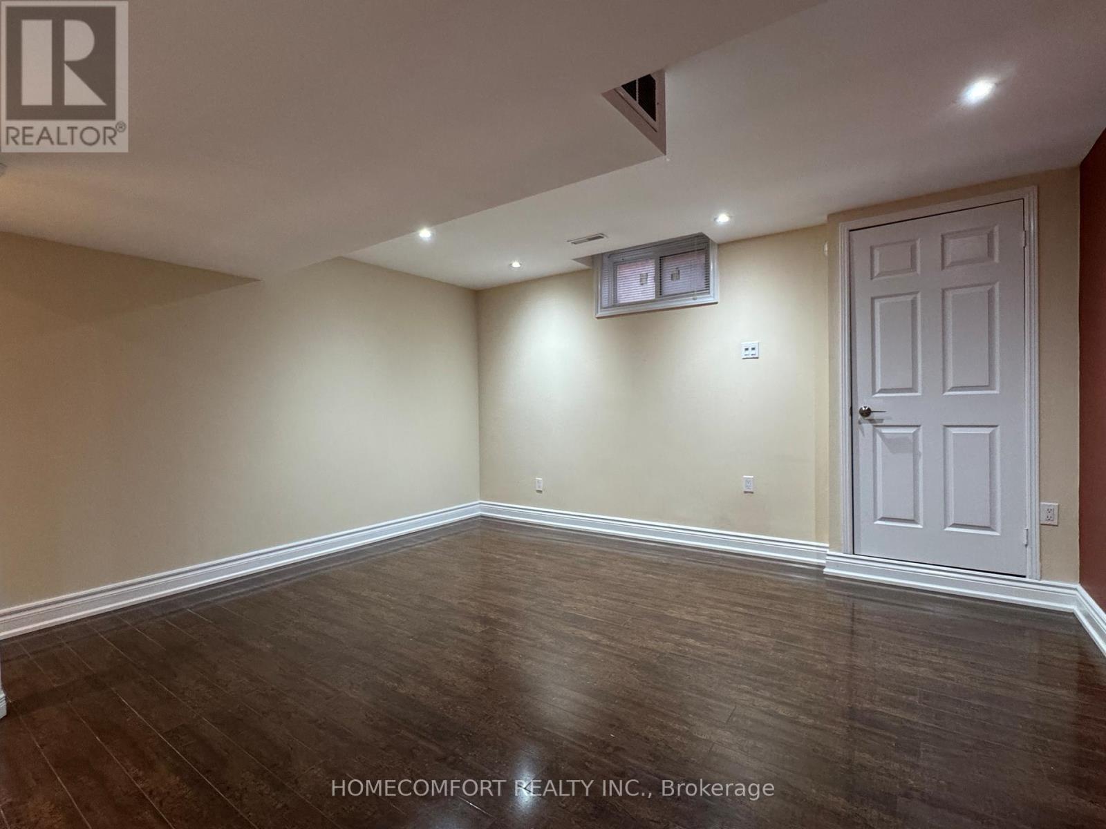 Bsmt - 122a Clarendon Drive, Richmond Hill, Ontario  L4B 3W2 - Photo 5 - N12609592