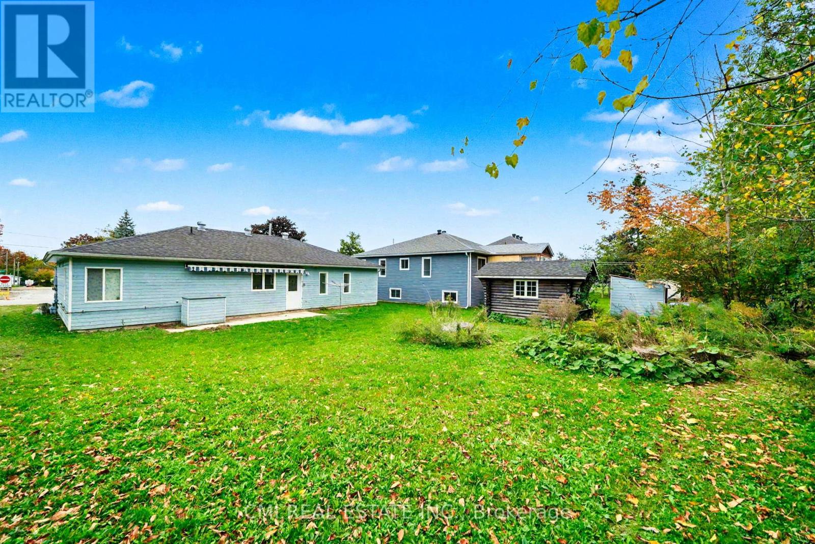 484 7th Avenue, Tay, Ontario  L0K 1R0 - Photo 34 - S12609520