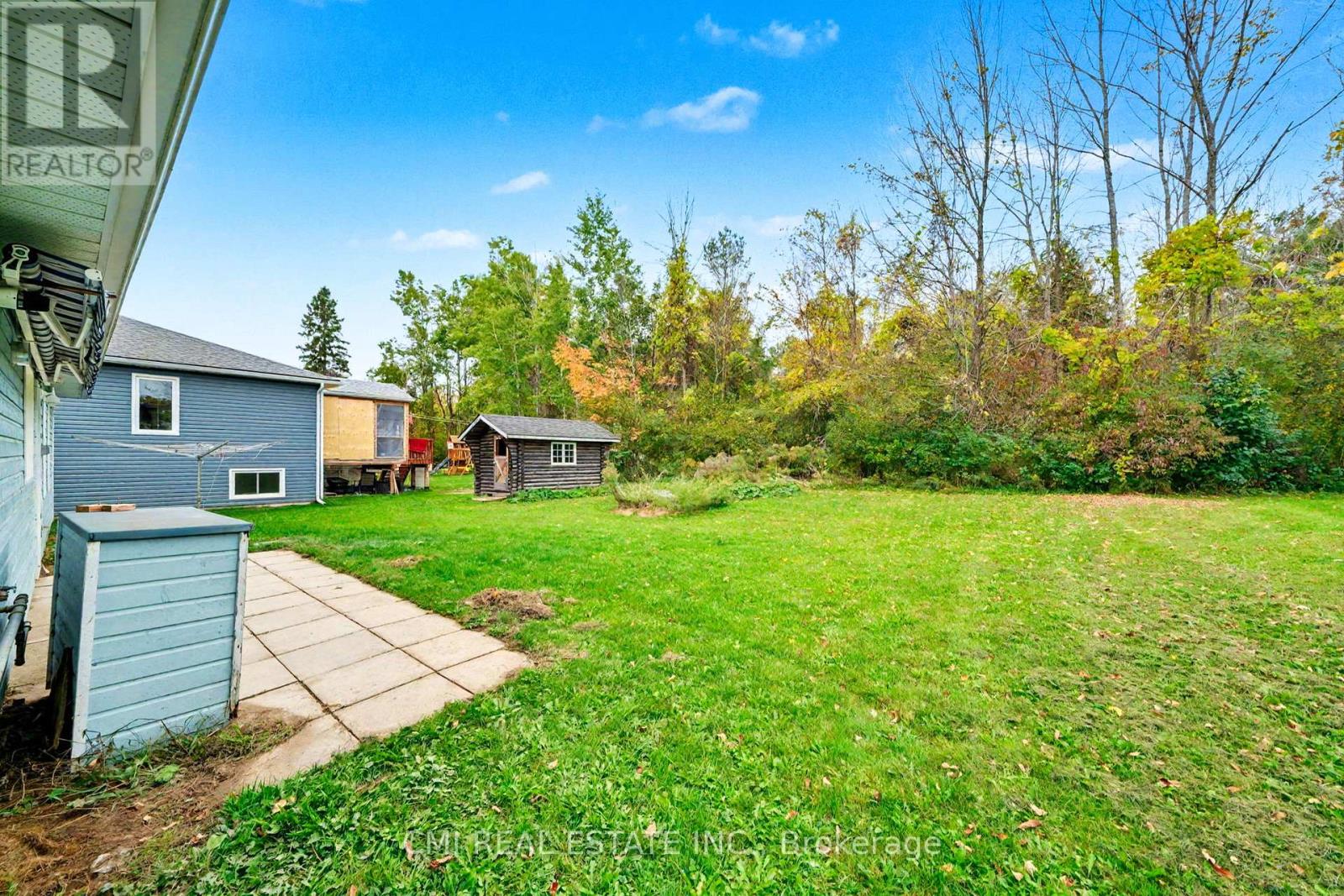 484 7th Avenue, Tay, Ontario  L0K 1R0 - Photo 39 - S12609520