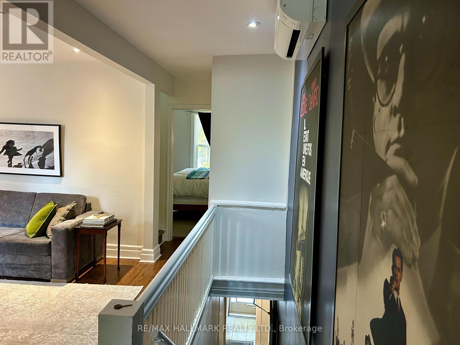 2 - 18 Pape Avenue, Toronto, Ontario  M4M 2V6 - Photo 3 - E12583794