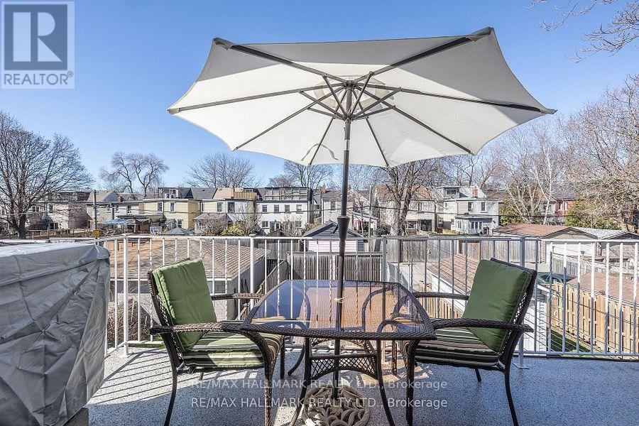 2 - 18 Pape Avenue, Toronto, Ontario  M4M 2V6 - Photo 5 - E12583794