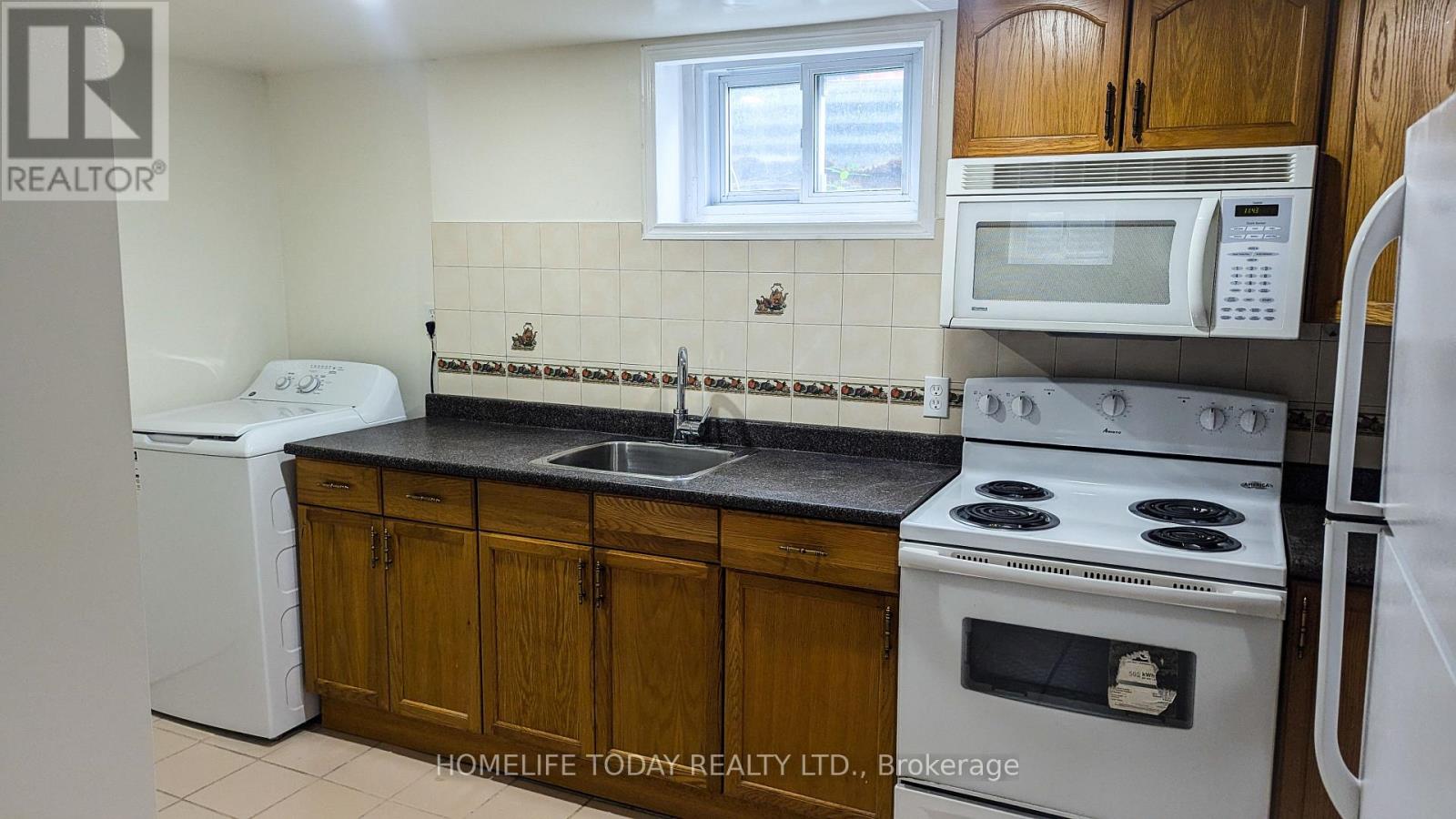 Bsmt - 9 Gemshaw Crescent, Toronto, Ontario  M1B 1L3 - Photo 5 - E12512206