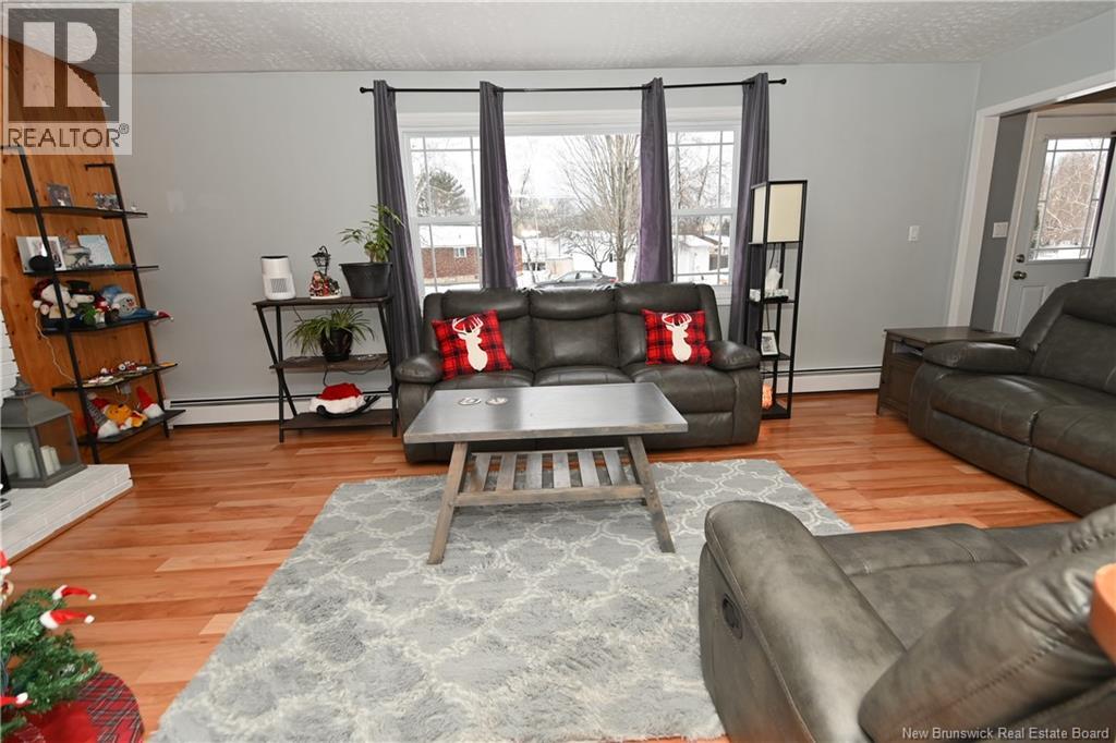 28 Huron Avenue, Fredericton, New Brunswick  E3A 1J7 - Photo 25 - NB131048