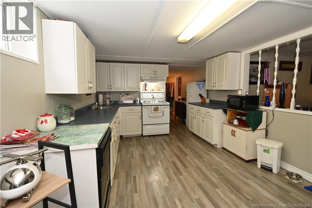 28 Huron Avenue, Fredericton, New Brunswick  E3A 1J7 - Photo 37 - NB131048