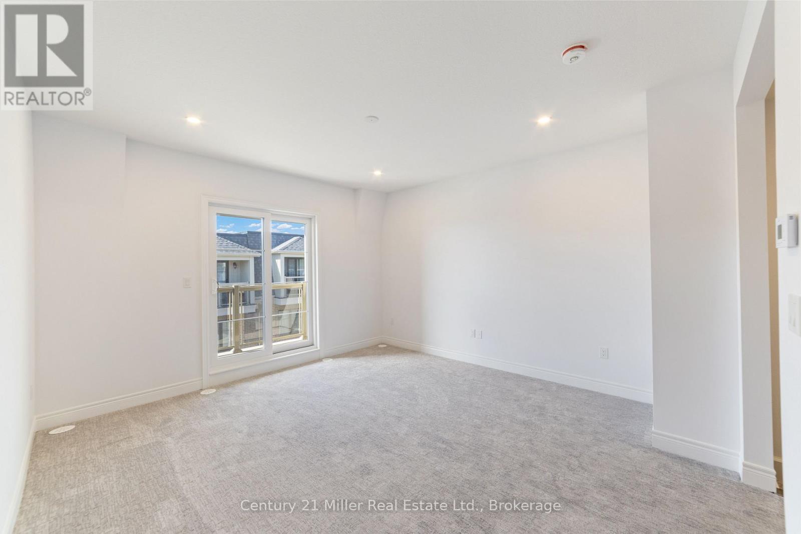 43 - 2140 Trafalgar Road, Oakville (Ro River Oaks), Ontario  L6H 8A5 - Photo 25 - W12609678