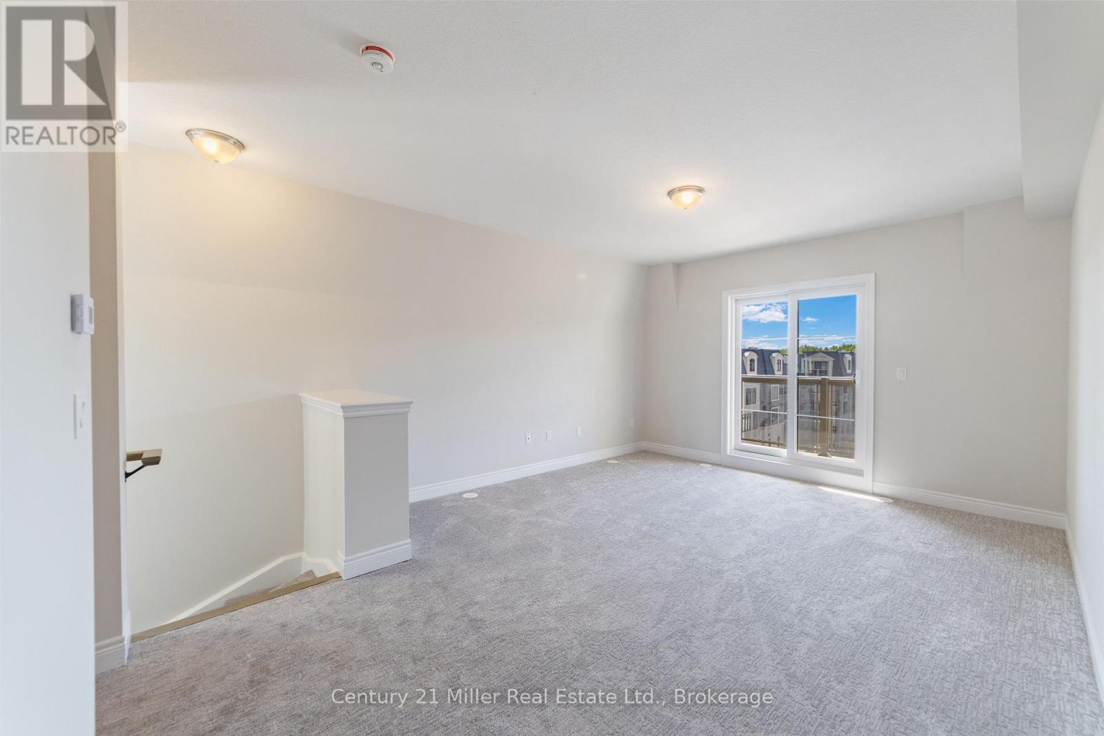 43 - 2140 Trafalgar Road, Oakville (Ro River Oaks), Ontario  L6H 8A5 - Photo 32 - W12609678