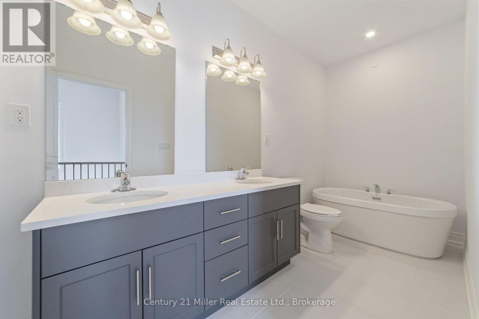 42 - 2140 Trafalgar Road, Oakville (Ro River Oaks), Ontario  L6H 8A5 - Photo 23 - W12609684