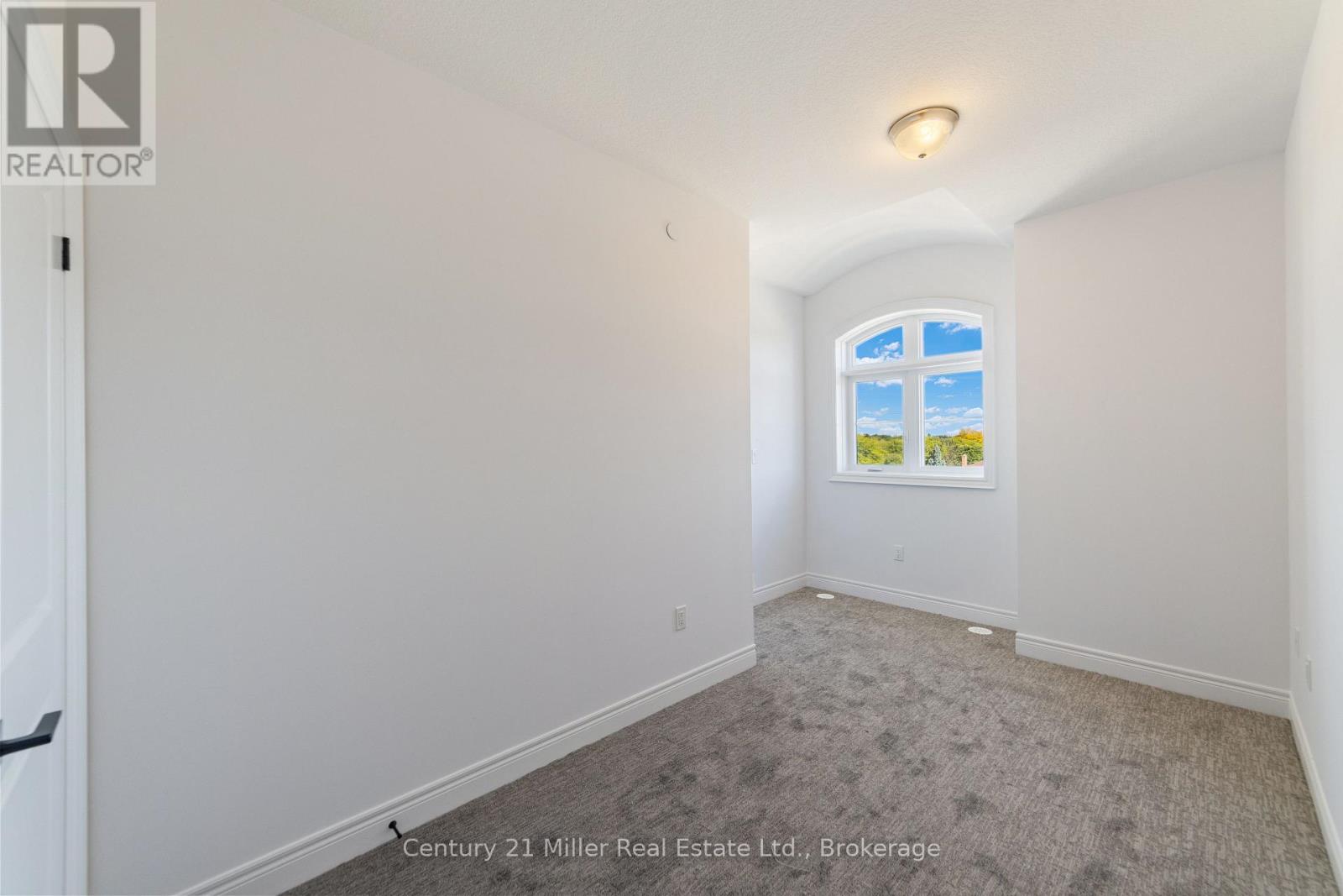 42 - 2140 Trafalgar Road, Oakville (Ro River Oaks), Ontario  L6H 8A5 - Photo 25 - W12609684