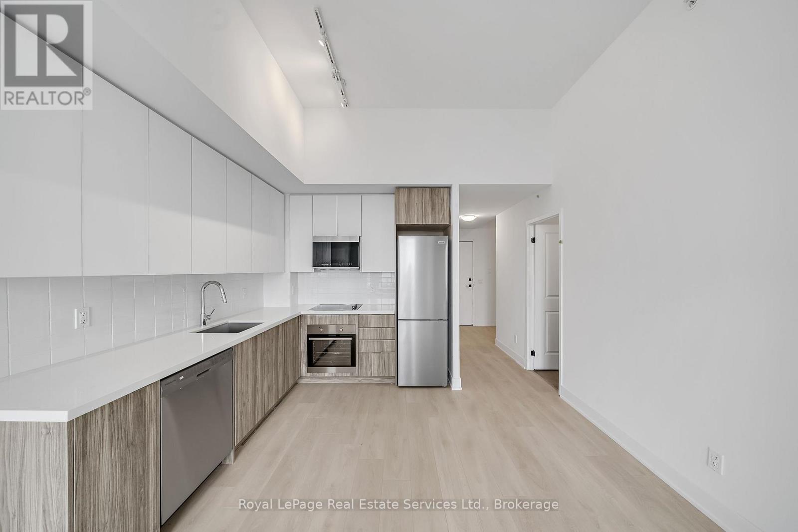 370 - 2481 Taunton Road, Oakville (Ro River Oaks), Ontario  L6H 3R7 - Photo 4 - W12609730