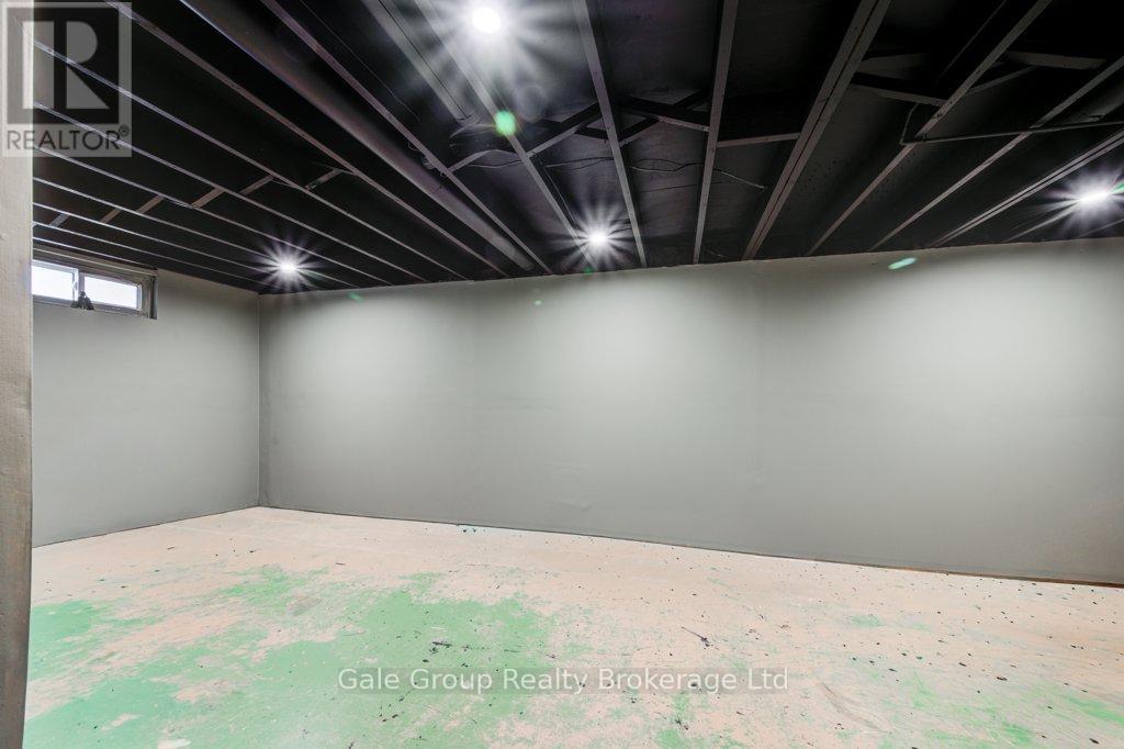 33 Princess Park Road, Ingersoll, Ontario N5C 1X7 - Photo 32 - X12609672