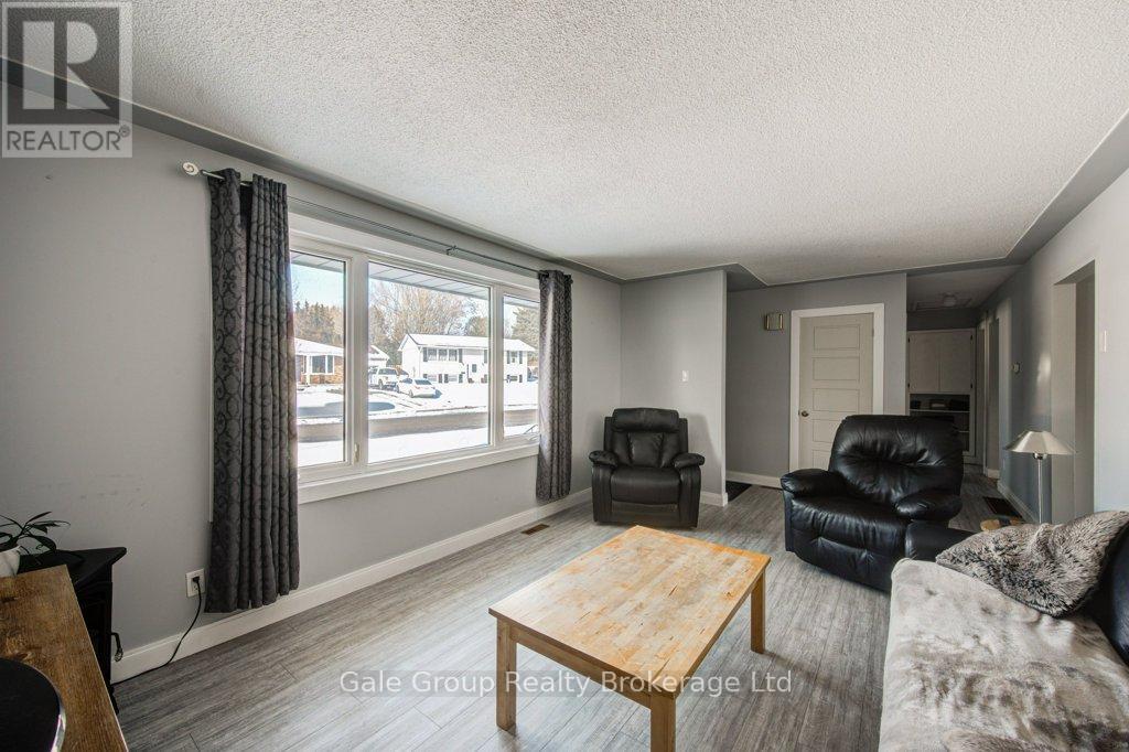 33 Princess Park Road, Ingersoll, Ontario N5C 1X7 - Photo 9 - X12609672