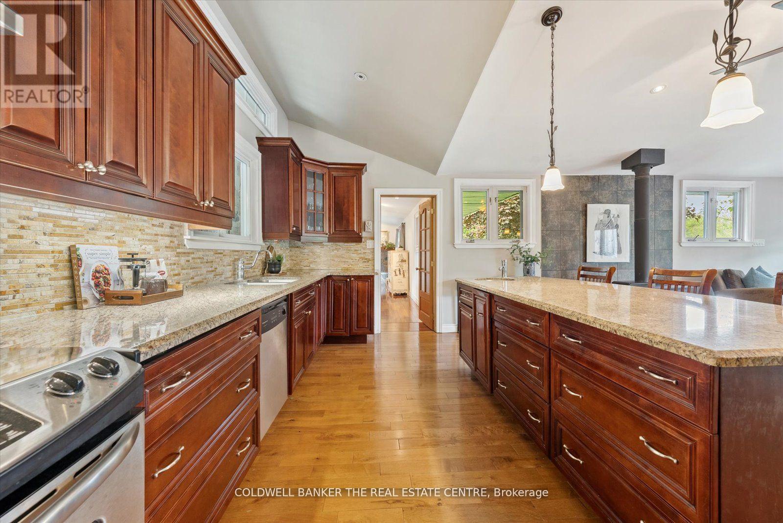 798213 3rd Line, Mulmur, Ontario  L9V 0H7 - Photo 27 - X12335608