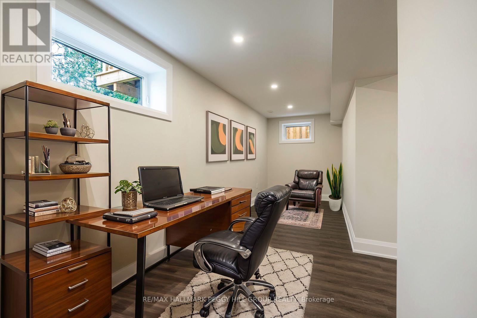 18 Bellman Avenue, Toronto (Alderwood), Ontario  M8W 4A3 - Photo 18 - W12609458