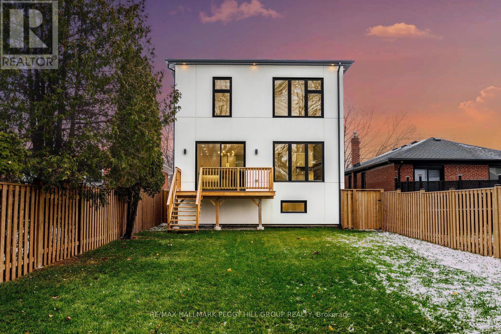 18 Bellman Avenue, Toronto (Alderwood), Ontario  M8W 4A3 - Photo 20 - W12609458