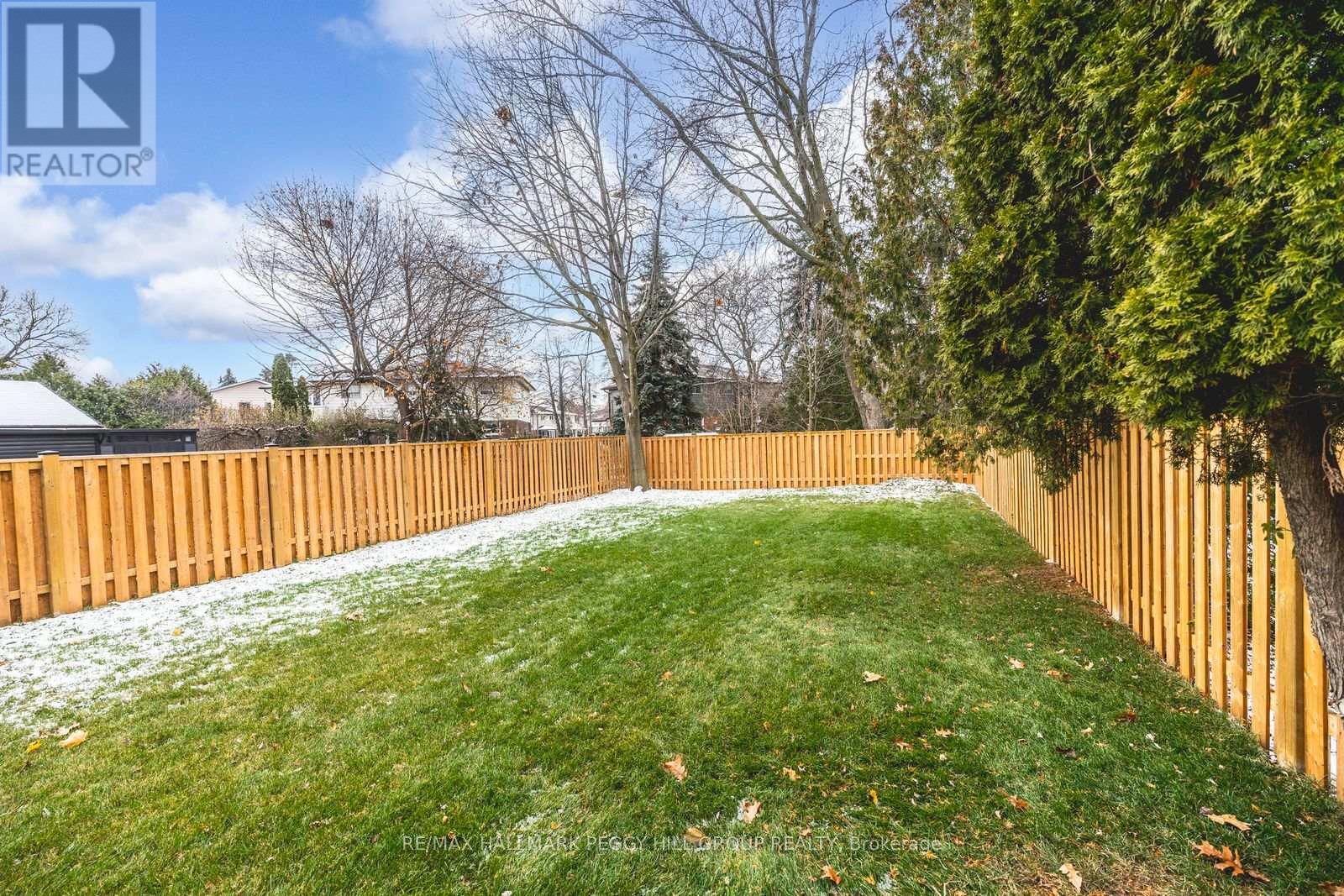 18 Bellman Avenue, Toronto (Alderwood), Ontario  M8W 4A3 - Photo 21 - W12609458