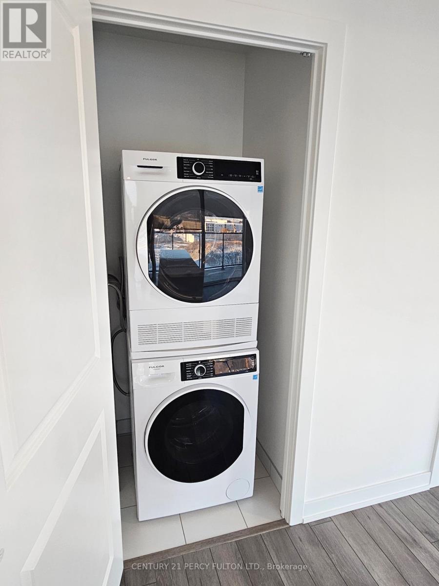 502 - 15 Skyridge Drive, Brampton (Bram East), Ontario  L6P 4S3 - Photo 9 - W12609492