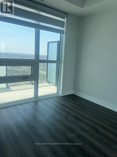 4410 - 430 Square One Drive, Mississauga (City Centre), Ontario  L5B 0L6 - Photo 3 - W12609506