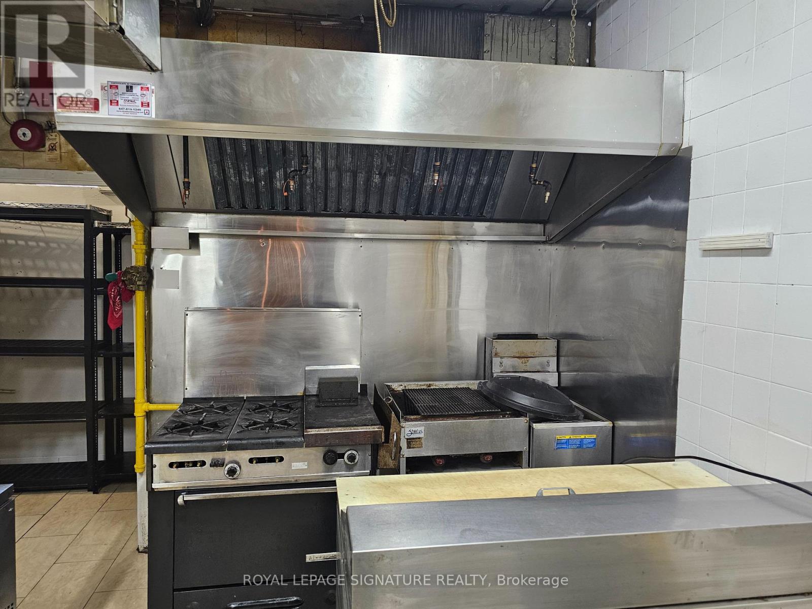 1174 Bloor Street W, Toronto, Ontario  M6H 1N1 - Photo 10 - W12609534