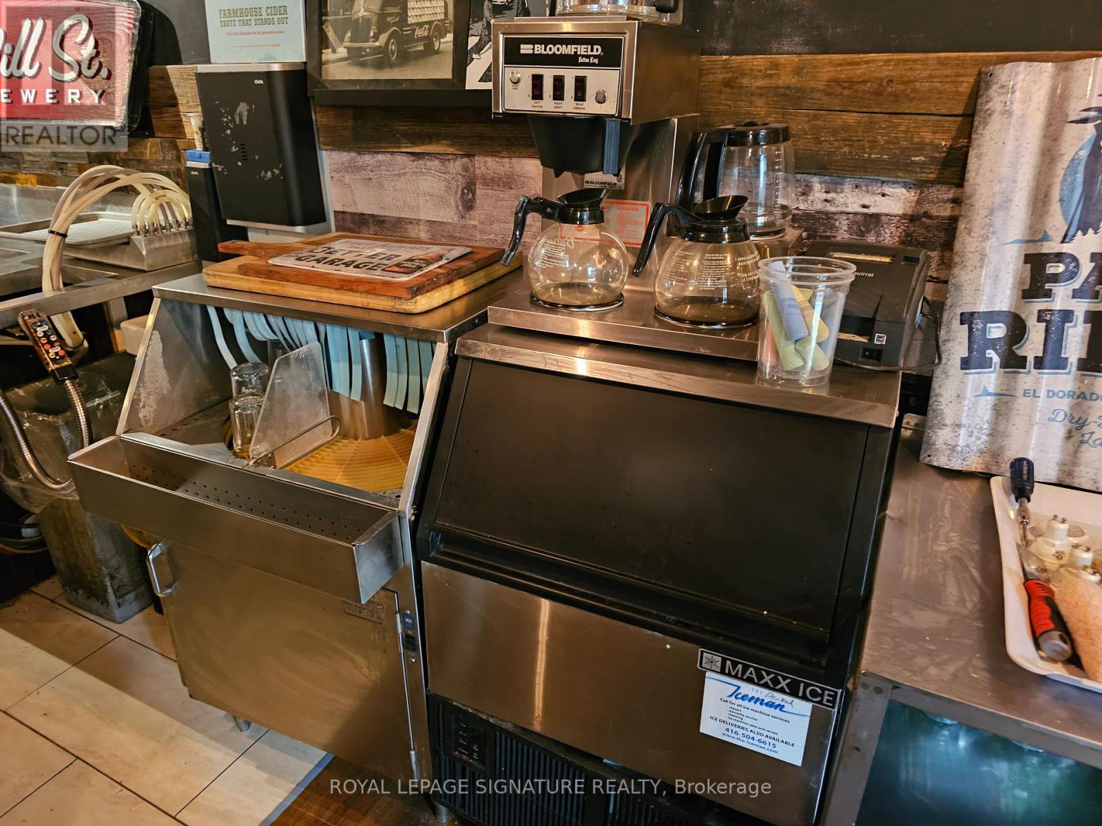 1174 Bloor Street W, Toronto, Ontario  M6H 1N1 - Photo 13 - W12609534