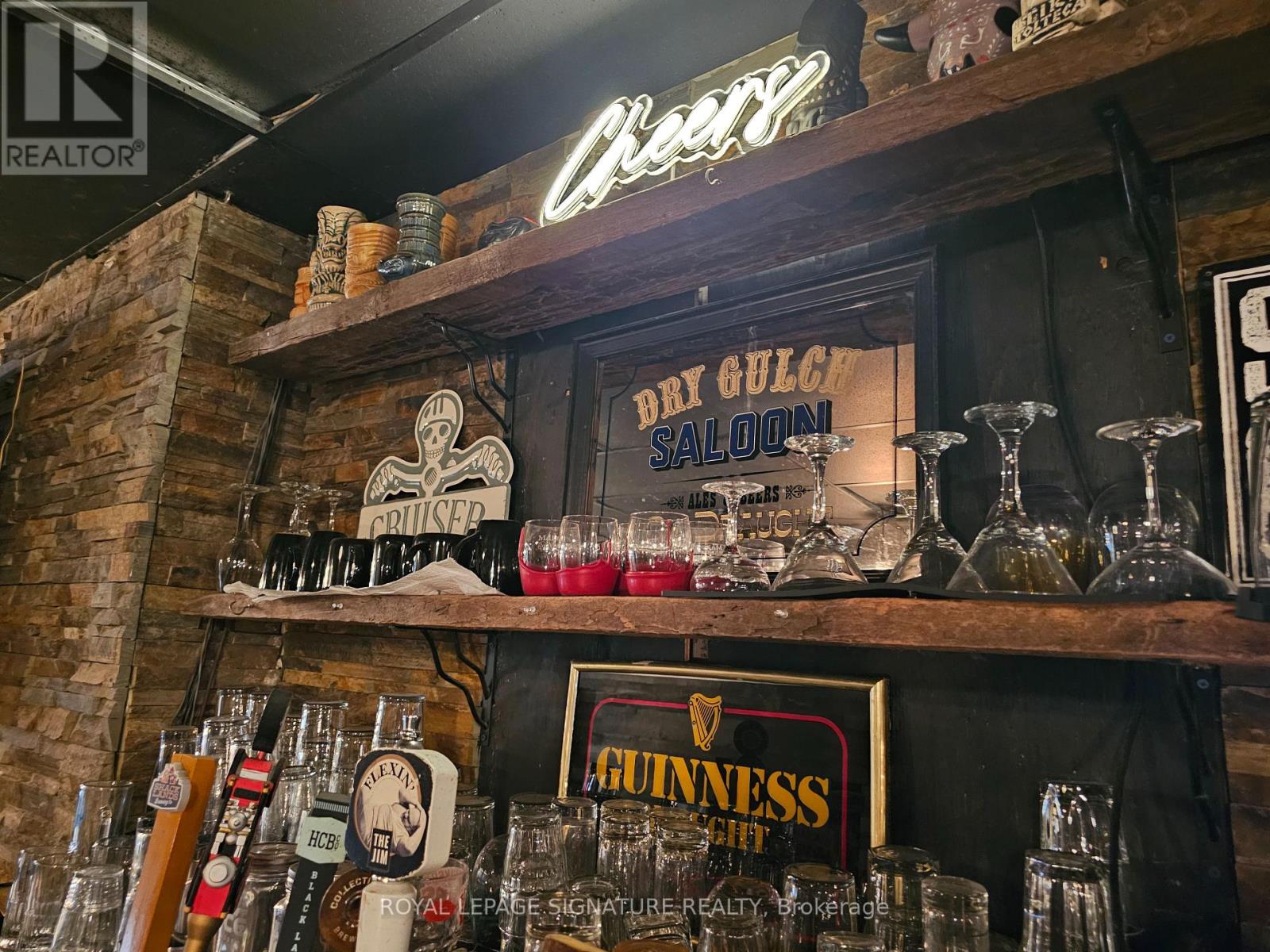 1174 Bloor Street W, Toronto, Ontario  M6H 1N1 - Photo 18 - W12609534