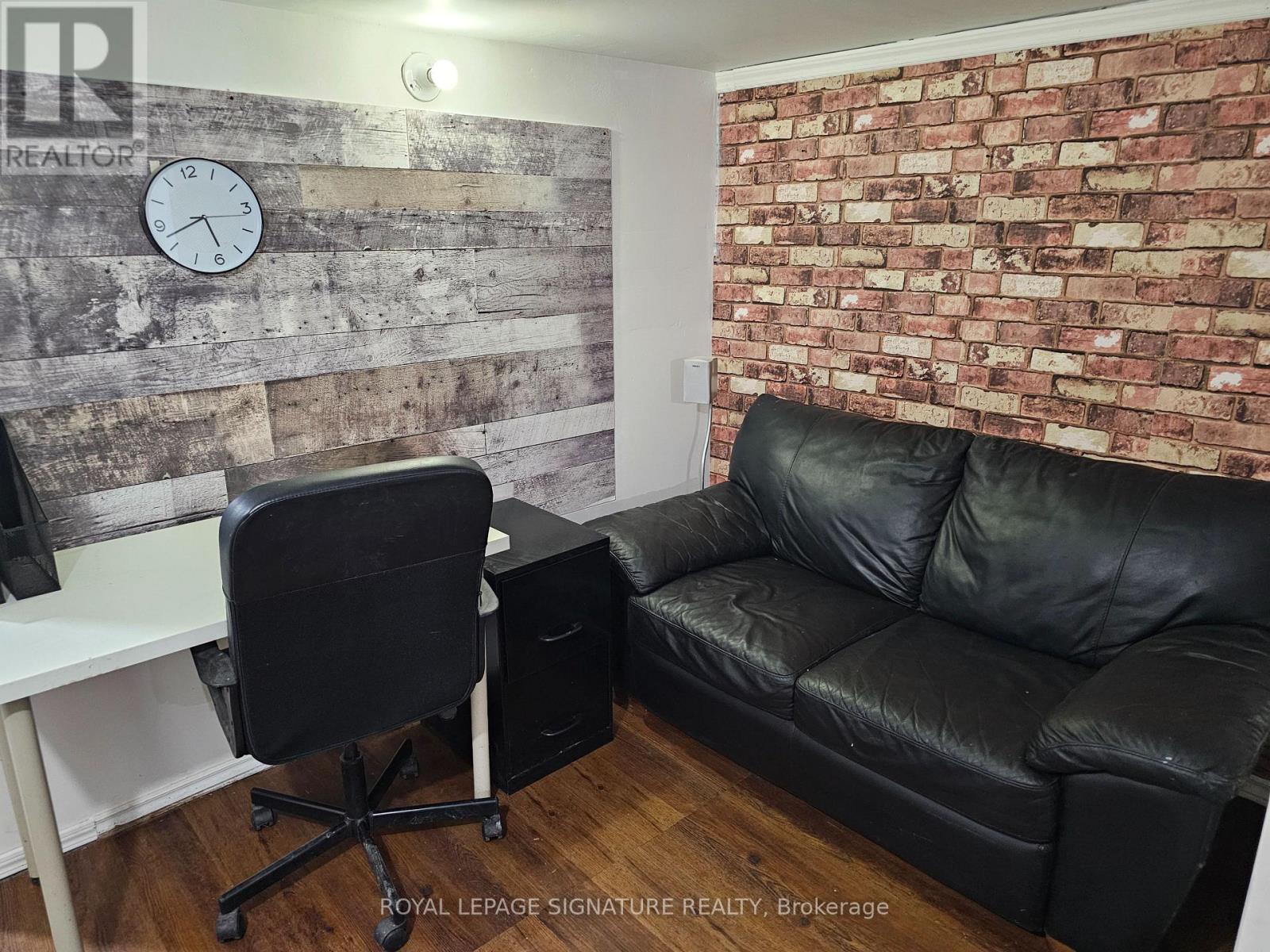 1174 Bloor Street W, Toronto, Ontario  M6H 1N1 - Photo 25 - W12609534