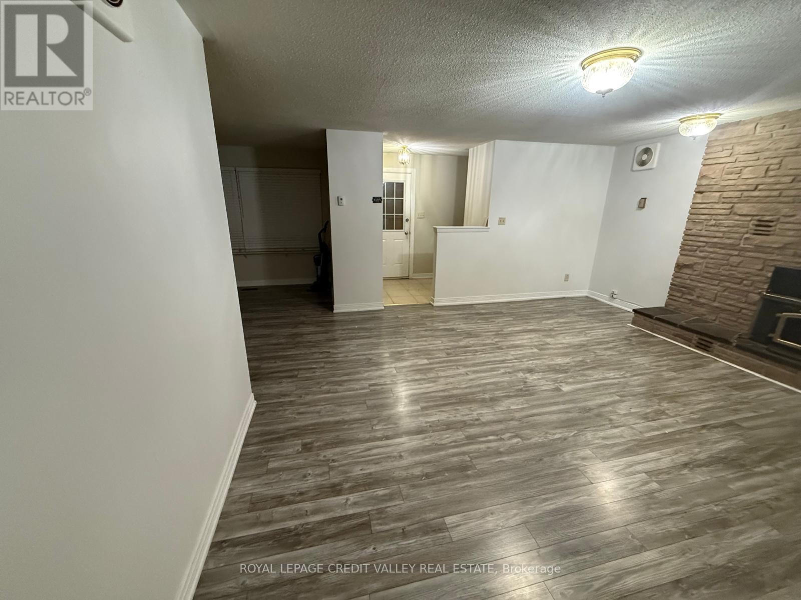 9627 Mississauga Road, Brampton, Ontario  L0P 1K0 - Photo 3 - W12609548