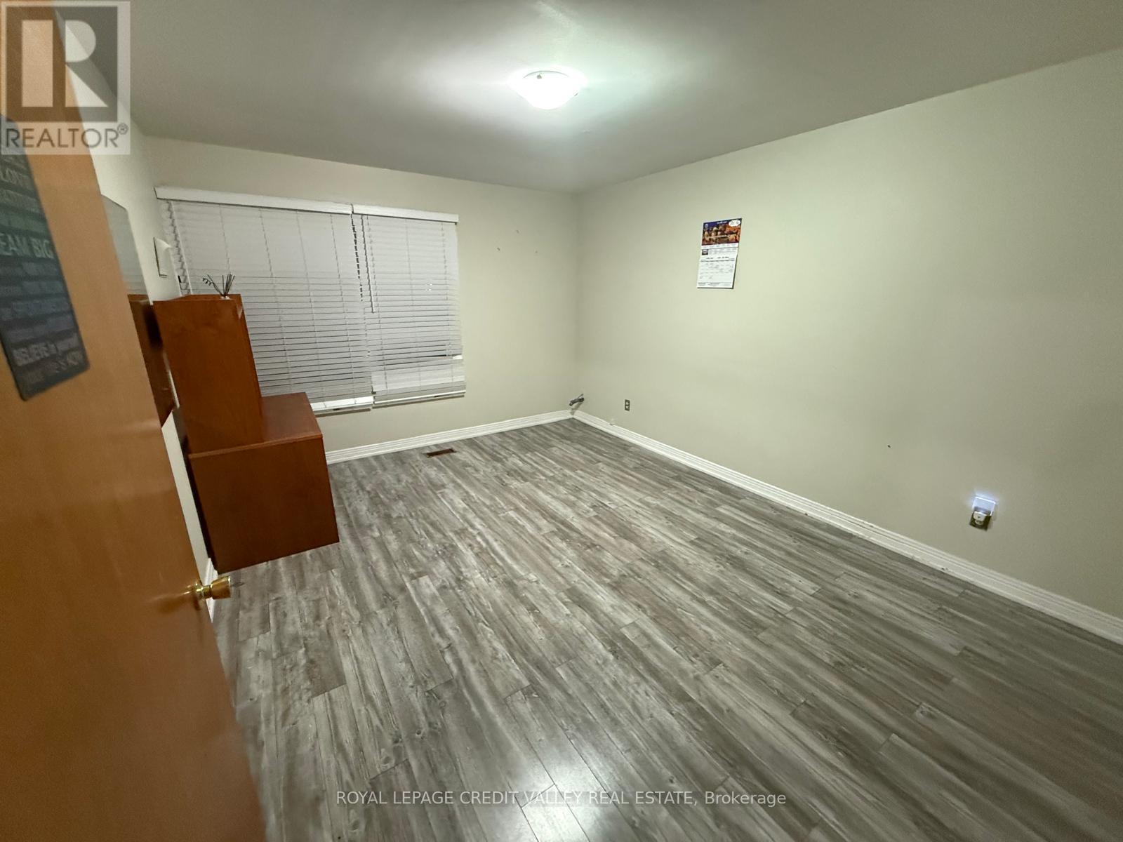 9627 Mississauga Road, Brampton, Ontario  L0P 1K0 - Photo 6 - W12609548