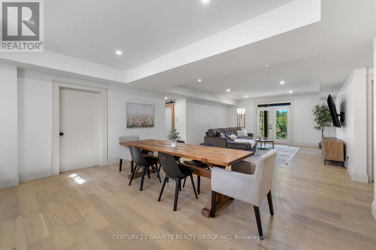 356 Old Welsh Road, Hastings Highlands, Ontario  K0L 1C0 - Photo 47 - X12428908