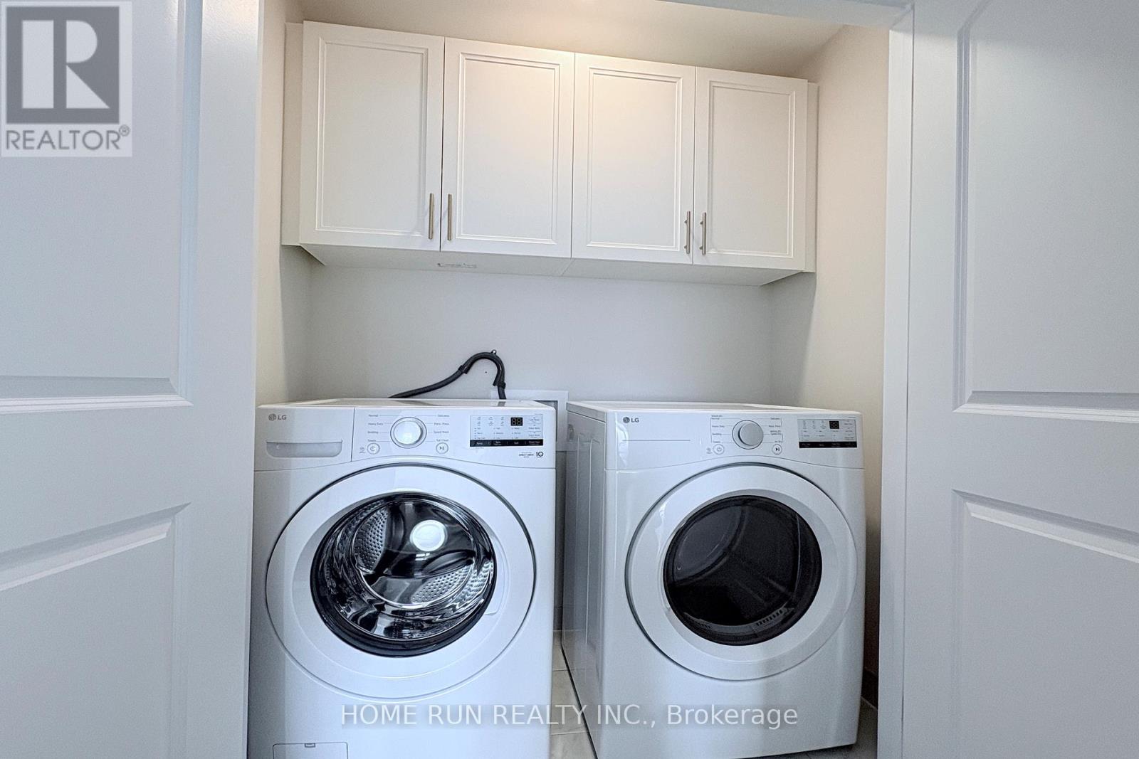 381 Les Emmerson Drive, Ottawa, Ontario  K2J 7L7 - Photo 21 - X12588194