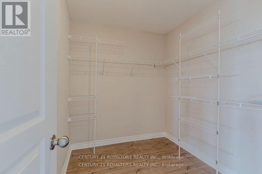 1308 Lawson Road, London North, Ontario  N6G 0G8 - Photo 15 - X12609452