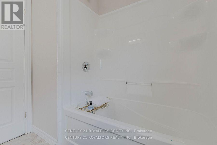 1308 Lawson Road, London North, Ontario  N6G 0G8 - Photo 19 - X12609452