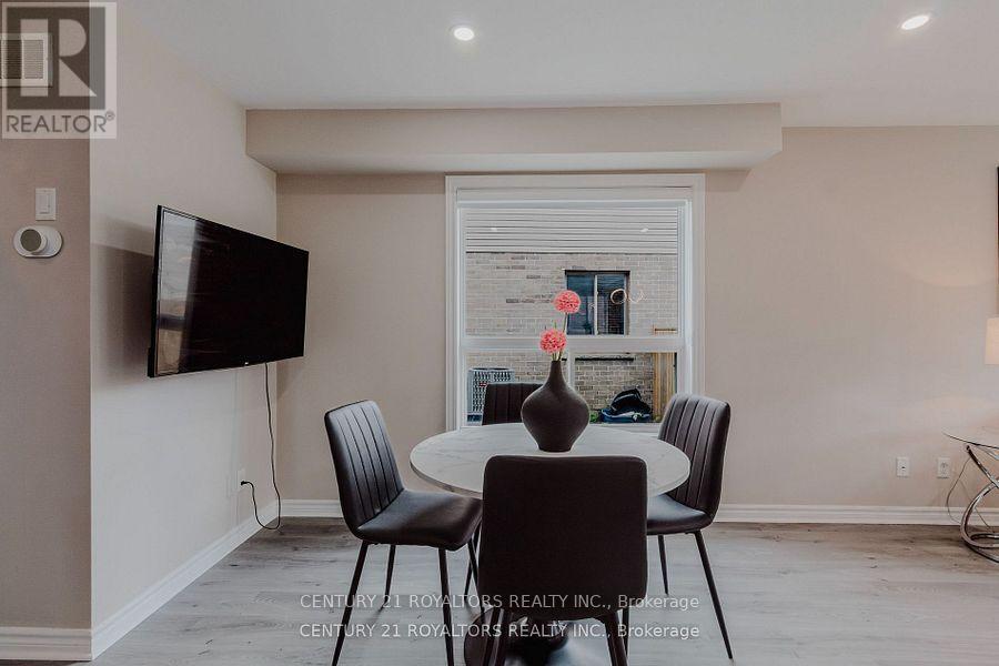 1308 Lawson Road, London North, Ontario  N6G 0G8 - Photo 6 - X12609452