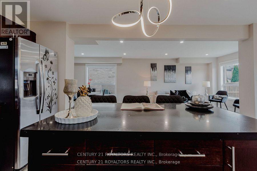 1308 Lawson Road, London North, Ontario  N6G 0G8 - Photo 9 - X12609452