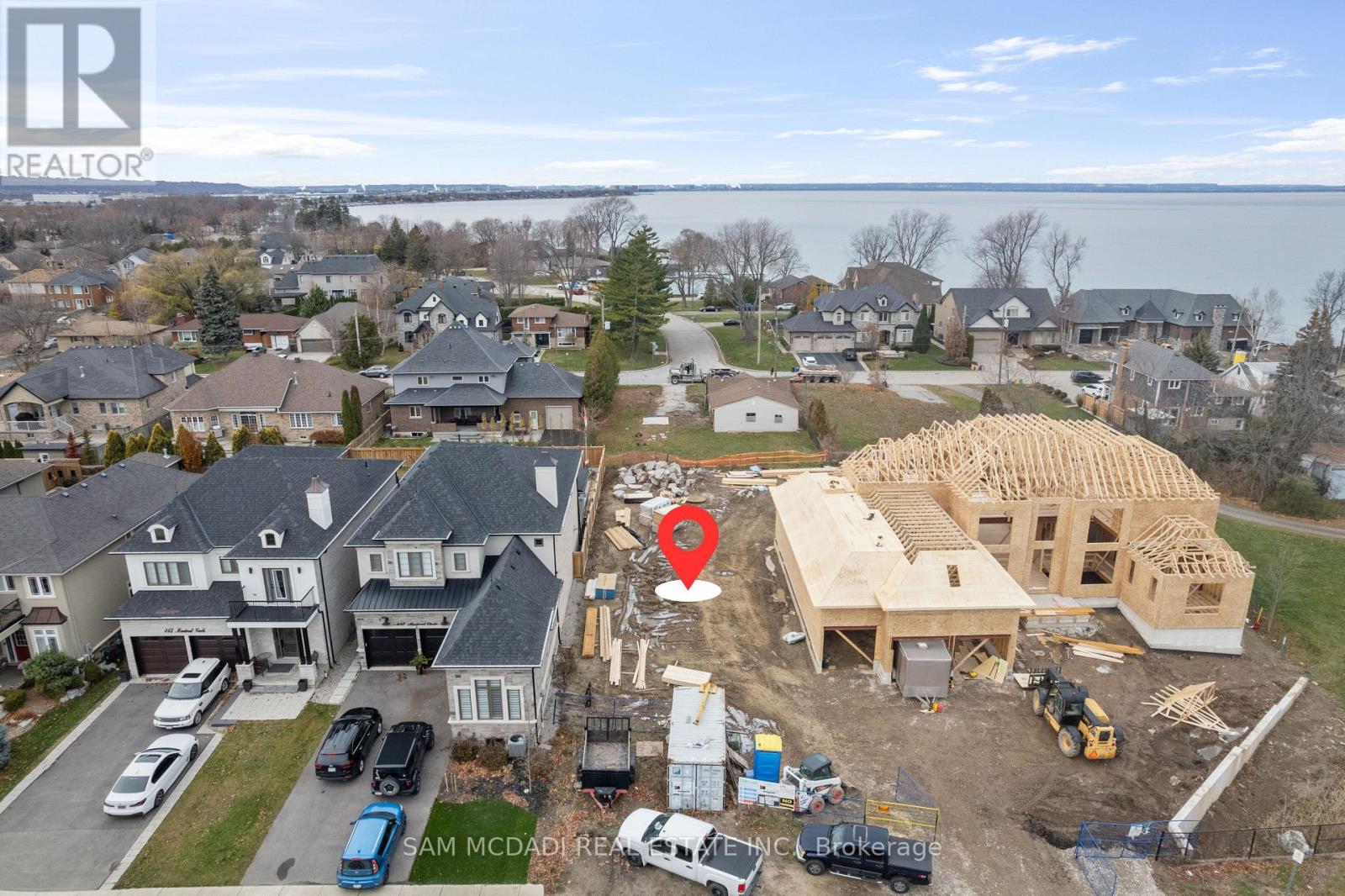 451 Montreal Circle, Hamilton, Ontario  L8E 0E2 - Photo 13 - X12609484