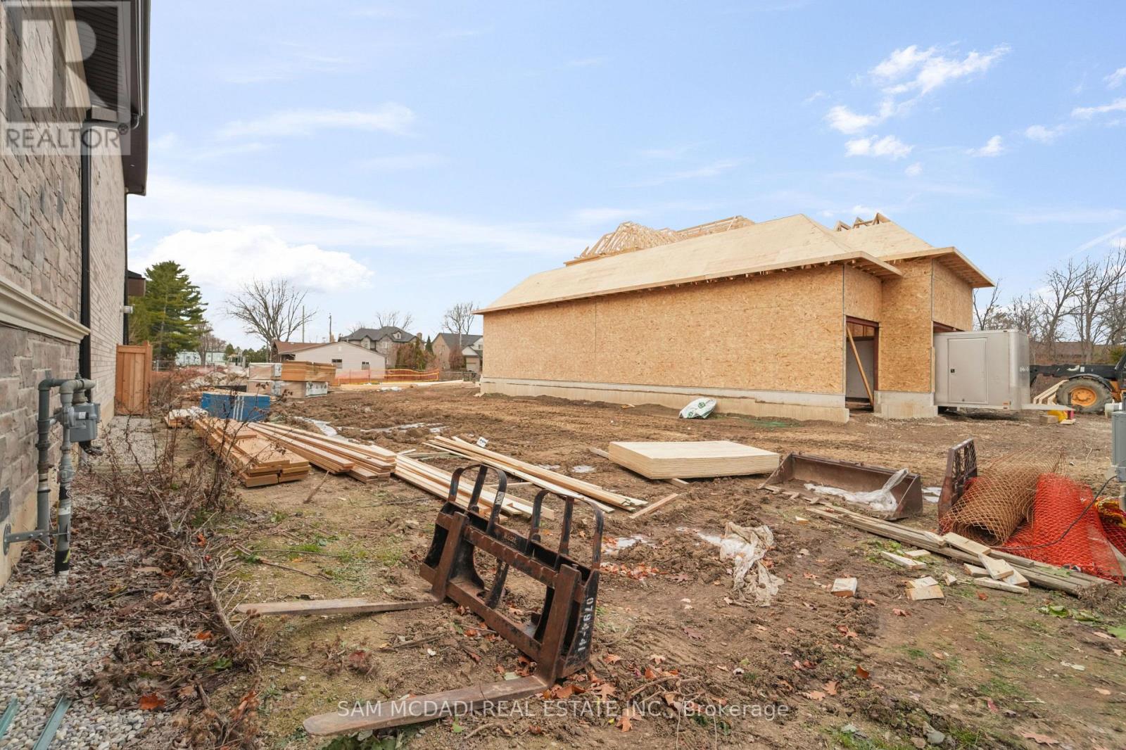 451 Montreal Circle, Hamilton, Ontario  L8E 0E2 - Photo 26 - X12609484